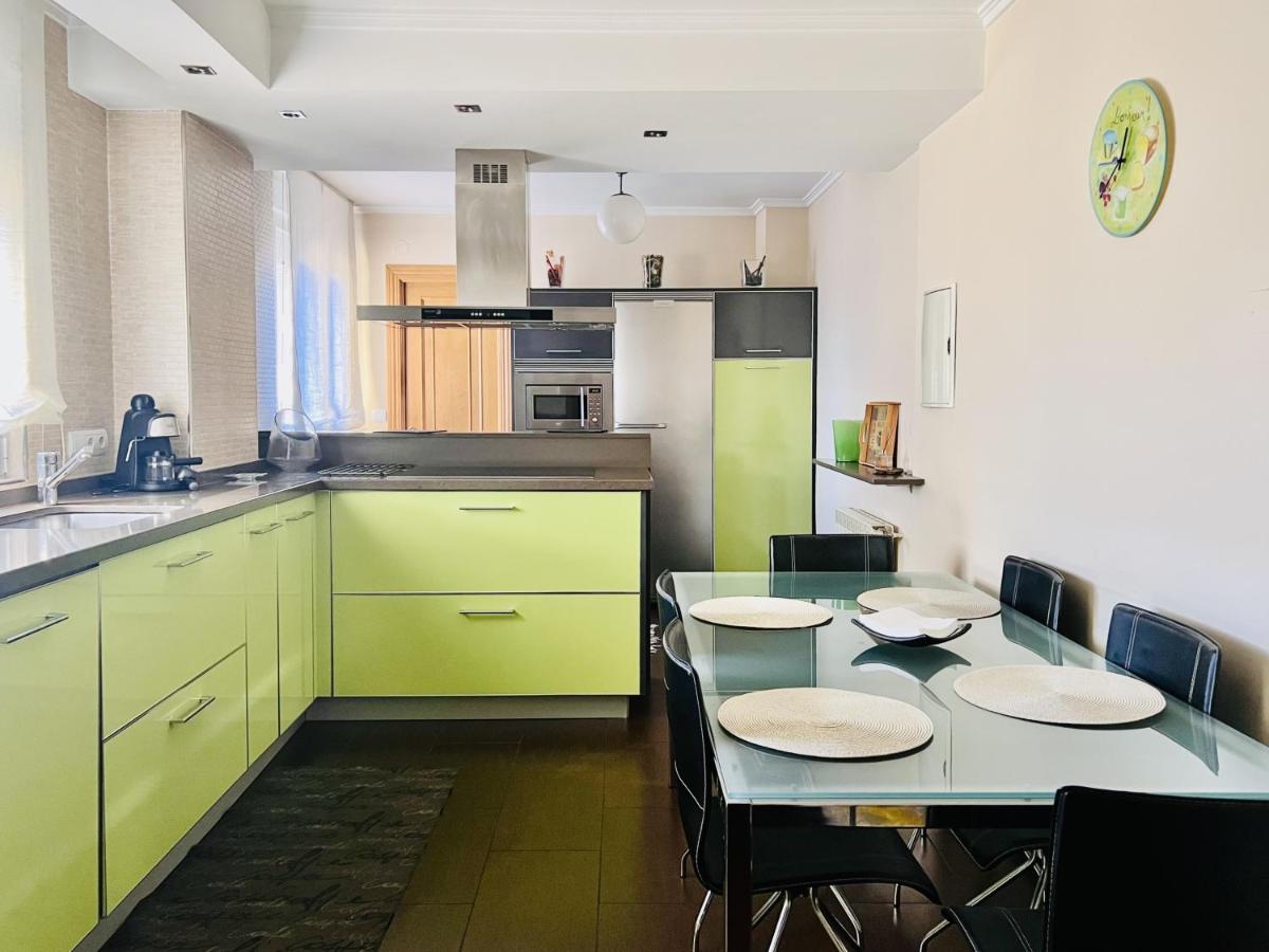 Housingleon Ordono II Apartment ภายนอก รูปภาพ