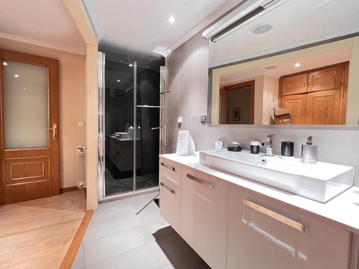 Housingleon Ordono II Apartment ภายนอก รูปภาพ